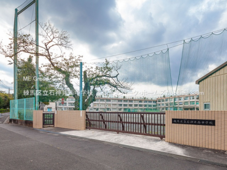 ���ӊ��@���w�Z 330m ���n�旧�ΐ_�䐼���w�Z