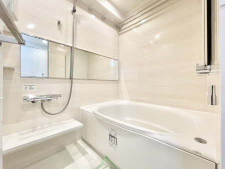 �����@����̔�������Ă���閾�邢�������̂���o�X���[��  