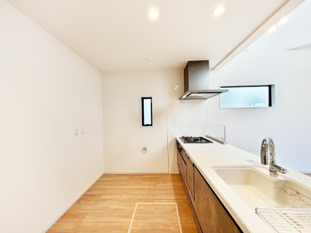 �L�b�`���@��Ƃ肠��L�b�`���ł͂��Ƒ��Ɗy�������������ł��܂��B