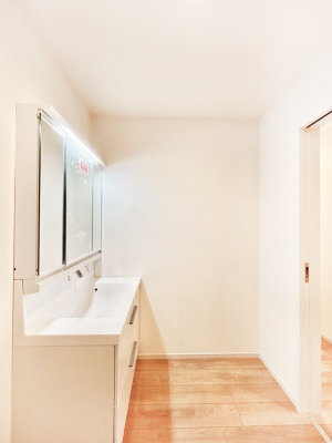 ���̑��@���邢���ʏ��͖����̐g�x�x���y�����ł����Ⴂ�����ł��B    