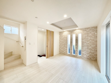 ���̑����ρ@���r���O�K�i�A������؂ȉƑ��ƃR�~���j�P�[�V�������Ƃ��Ƒ��v���̊Ԏ��