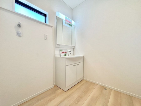 ���ʑ�E���ʏ��@���邢���ʏ��͖����̐g�x�x���y�����ł����Ⴂ�����ł��B