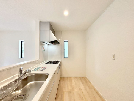 �L�b�`���@��Ƃ肠��L�b�`���ł͂��Ƒ��Ɗy�������������ł��܂��B