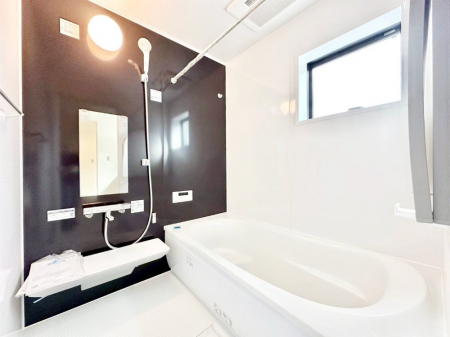 �����@����̔�������Ă���閾�邢�������̂���o�X���[��