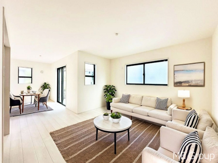 ���r���O�@�������������͋C�̂k�c�j�͉Ƒ��݂�Ȃ̉��K��ԁ��Ƌ��CG�ł�