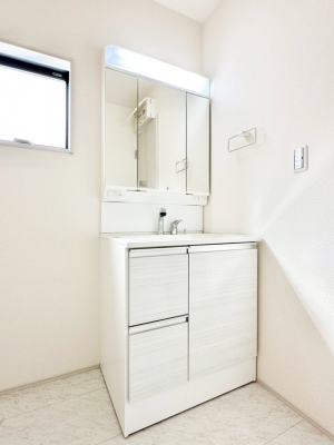 ���ʑ�E���ʏ��@���[�͂Ƌ@�\���ɗD�ꂽ���ʉ��ϑ�