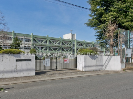 ���ӊ��@���w�Z 720m �����s��������l���w�Z