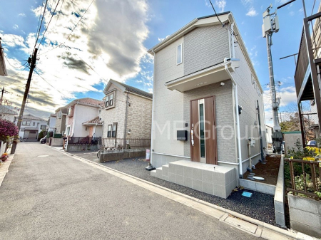 ���n�O�ώʐ^�@�O�ʓ��H�͂�����Ɛ�������Ă��܂�  