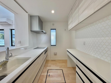 �L�b�`���@����u�������Ƒ�ɂ��֗��ȃJ�b�v�{�[�h�t��