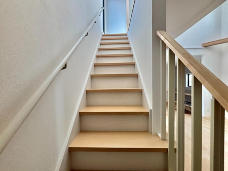 ���̑��@�K�i�͎肷��t���Ȃ̂ŏ����Ȃ��q�l�₲�N�z�̕������S�ł�