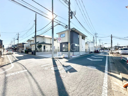 ���n�O�ώʐ^�@�O�ʓ��H�͂�����Ɛ�������Ă��܂�  