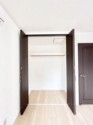 ���[�@�����Ղ�̎��[�X�y�[�X�ŉ��K�ɕ�点���� 