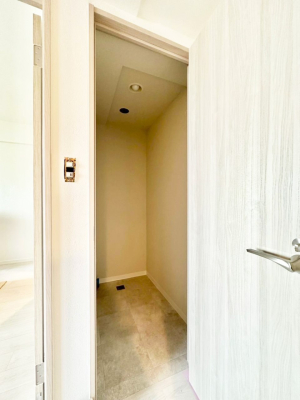 ���̑��@�E�H�[�N�C���N���[�[�b�g�̊��p�Ő�����ԃX�b�L��