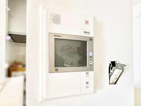 ���̑����ρ@TV���j�^�[�t�C���^�[�t�H�����t���Ă��ăZ�L�����e�B�[��  