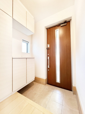 ���ց@���փh�A�ɃX���b�h���C���������Ă���̂Ō��̉��o�����Ă���܂��I