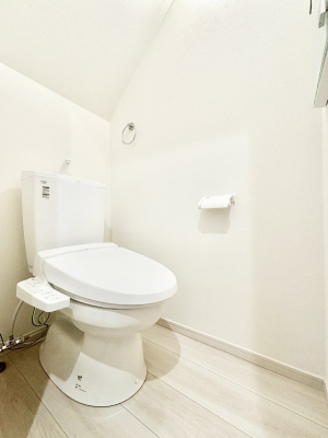 �g�C���@�g�C���͉������@�\�t��