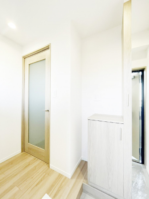 ���ց@�Ƒ��̋A��₨�q�l�������������}���錺��