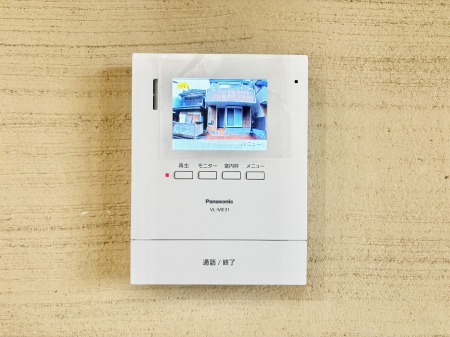 ���̑����ρ@�K��҂���ڂł킩��A���S�̂s�u���j�^�[�t���C���^�[�t�H��