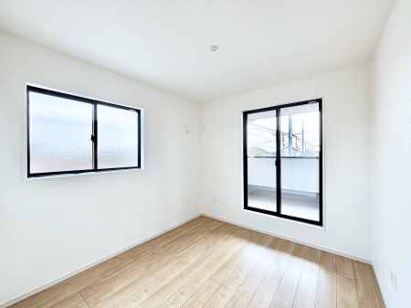 ���̑����ρ@�o���R�j�[���J�������v���X���Ă����m��