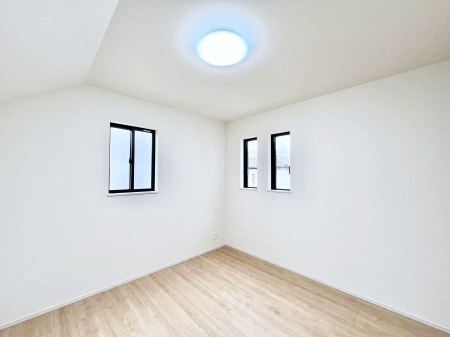 �q�������@�g���₷���`�Ńx�b�g��Ƌ�̒u�����ɂ����邱�Ƃ�����܂���B 