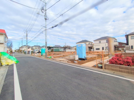 ���ӊ��@���w�Z 700m �z�J�s���������w�Z