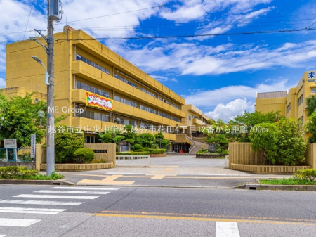 ���ӊ��@�X�[�p�[ 300m �Ɩ��X�[�p�[�z�J�X