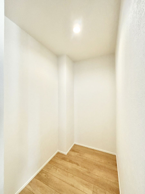 ���̑��@�E�H�[�N�C���N���[�[�b�g�t���Ő�����Ԃ��L�����p�ł��܂��B