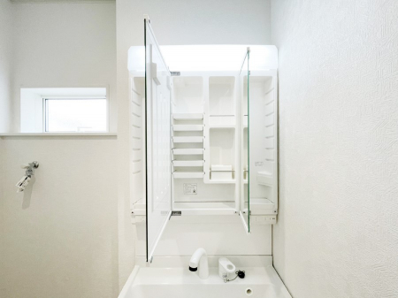 �@�J�[�X�y�[�X�L