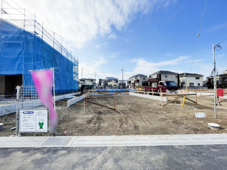 ���̑����ρ@�O�ʋ��̗��ɁA���ϕi��q���p�i�Ȃǂ����[�\�B���ʑ����������ƕۂ��܂��I