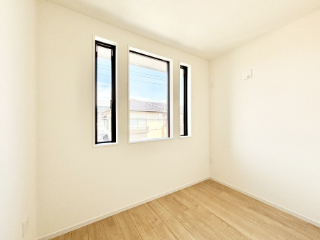 ���̑����ρ@�i�`�������ȃt���[�����O�͂ǂ�ȃC���e���A�ɂ��}�b�`�B  