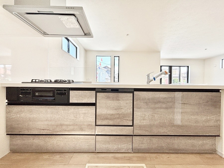 �L�b�`���@�L�X�Ƃ����g������̗ǂ��L�b�`���œ��X�̂��������y�����Ȃ肻��  