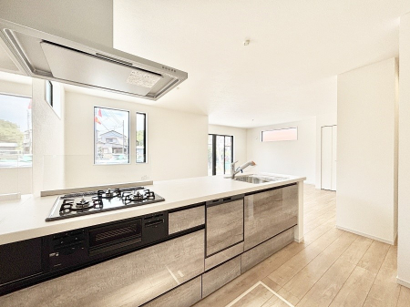 �L�b�`���@�J�E���^�[�z���Ɋy����������ׂ�B�����̂������������Ɣ��������Ȃ肻���ł��ˁB 