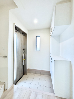 ���ց@����I�𗘗p���āA���z�������������q�l�������ĂȂ��ł��܂��B