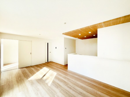 ���̑����ρ@�אڂ̗m�����J������΂���ɍL�X��ԂɁB