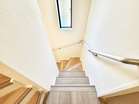 ���̑��@���S�����l�����K�i�ɂ͎肷���ݒu���Ă��܂�