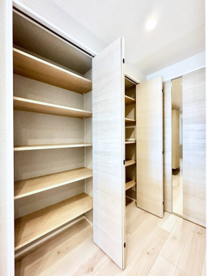 ���[�@�L�b�`�����ɂ�����[�I�B���p�i�̃X�g�b�N�Ȃǂ���������[�ł��܂��B