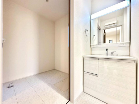 ���ʑ�E���ʏ��@���邢���ʏ��͖����̐g�x�x���y�����ł����Ⴂ�����ł��B