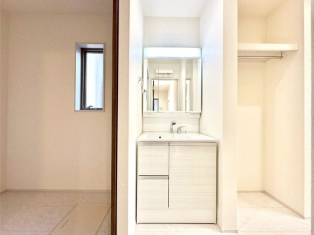 ���ʑ�E���ʏ��@�傫�����₷���O�ʋ��Ő�����������ʑ�́A�g�����Ȃ݃`�F�b�N�┧�̂������ɂ������߂ł��B 