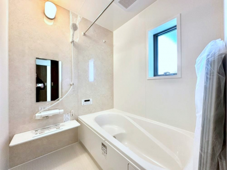 �����@����̔�����₷��؂ȃo�X�^�C���B�������Ƃ����C���y����Ŕ����Ƃ肽���ł��ˁI  