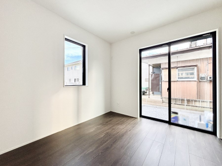 ���̑����ρ@���r���O�ׂ̗ɂ���m���B�����J�����čL�����p���邱�Ƃ��\�ł��B  