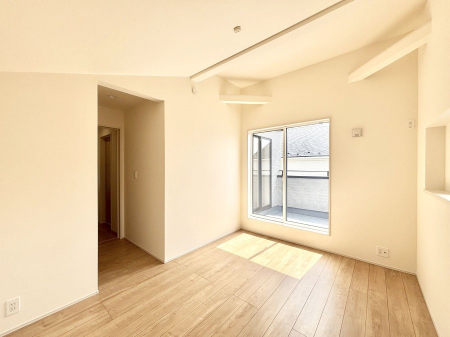 ���̑����ρ@�o���R�j�[���J�������v���X���Ă����m��