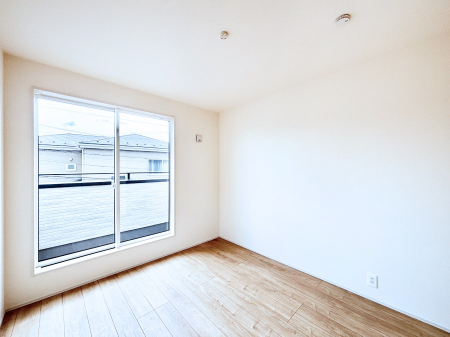 ���̑����ρ@�o���R�j�[���J�������v���X���Ă����m��