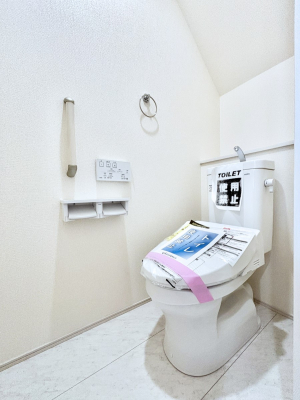 �g�C���@�E�H�V�����b�g�t���g�C����1�K��2�K���ꂼ��ɔz�u����Ă��ĂƂĂ��֗��ł��B 