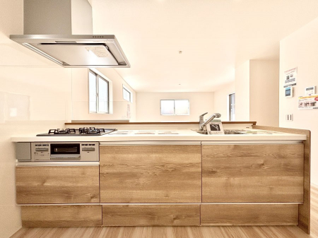 �L�b�`���@�������������I�ɁA�y�����I�V�X�e���L�b�`��  