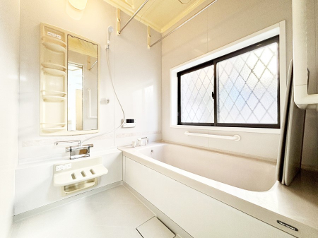 �����@����̔�������Ă���閾�邢�������̂���o�X���[��