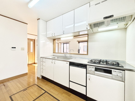 �L�b�`���@�������������I�ɁA�y�����I�V�X�e���L�b�`��