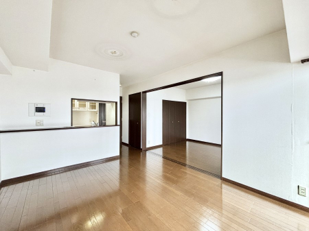 ���̑����ρ@�Ƒ��̂Ȃ�����؂ɂ����_�C�j���O