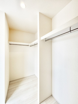 ���̑��@�ߗނ��n���K�[�Ɋ|�����܂܎��[�ł���WIC�B�ߗނ̐������ڂ����₷���ĕ֗��ł��I