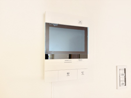 ���̑����ρ@TV���j�^�[�t���Ŗh�Ɩʂ����S�ł��B