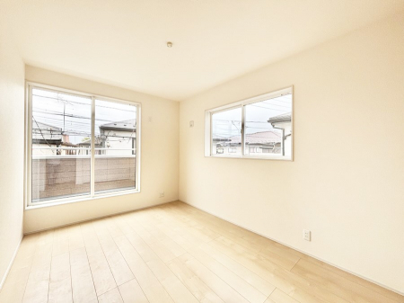 ���̑����ρ@�o���R�j�[���J�������v���X���Ă����m��